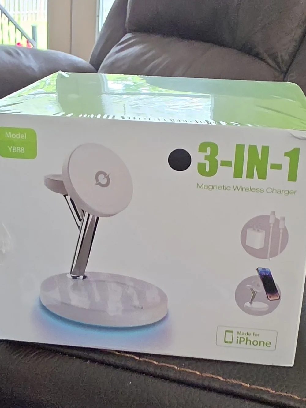 3-in-1 Magnetic Wireless Charger Stand - White